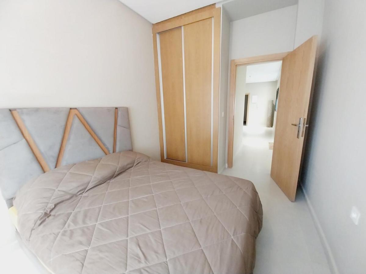 Cosy Appartement Proche De L'Aeroport Mohamed 5 Deroua Buitenkant foto